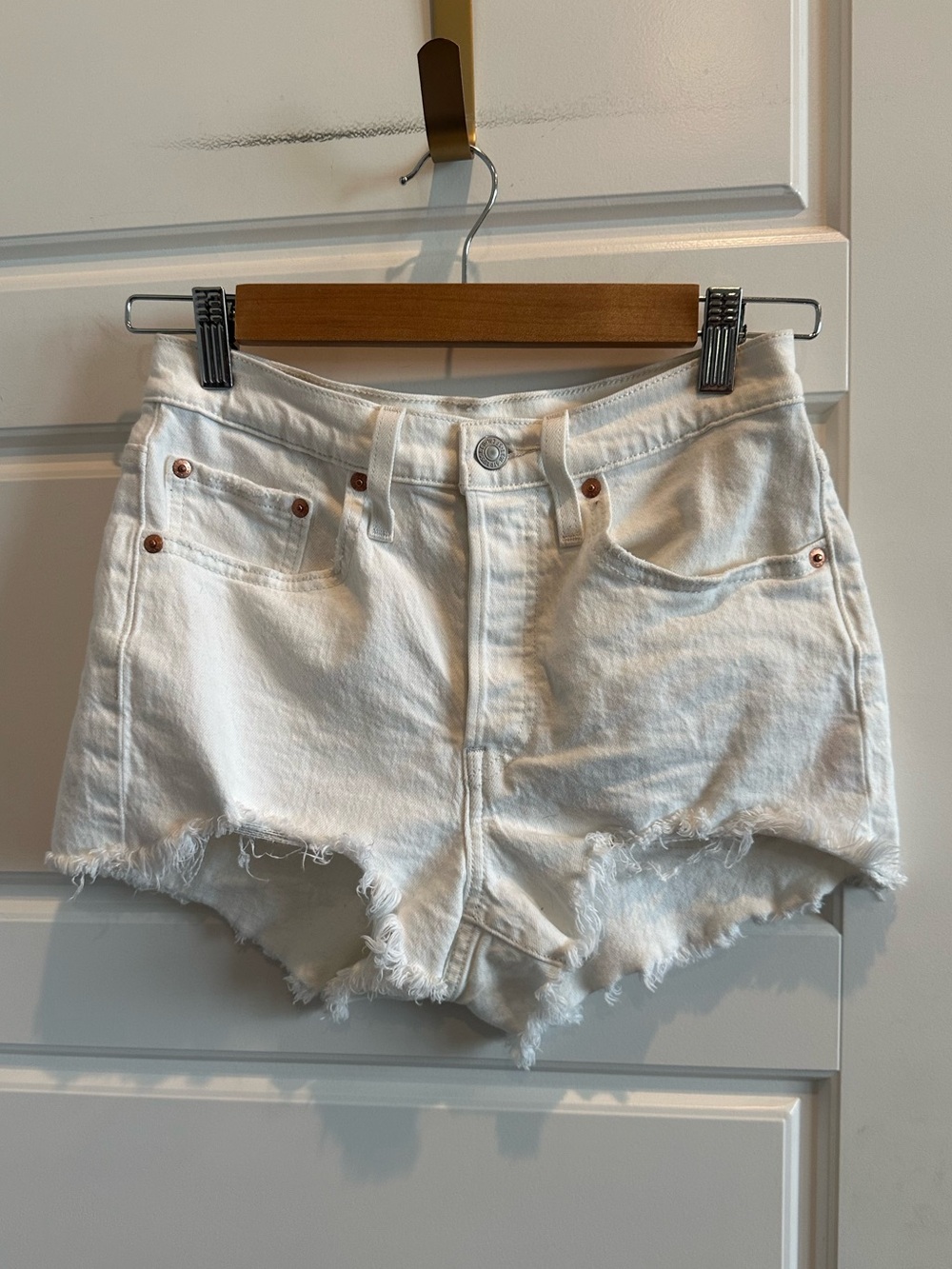 Levi’s 26 501 Original White Denim Cutoff Shorts High Rise Raw Hem